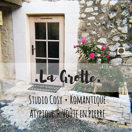 La Grotte Apartment La Garde Adhemar Exterior photo